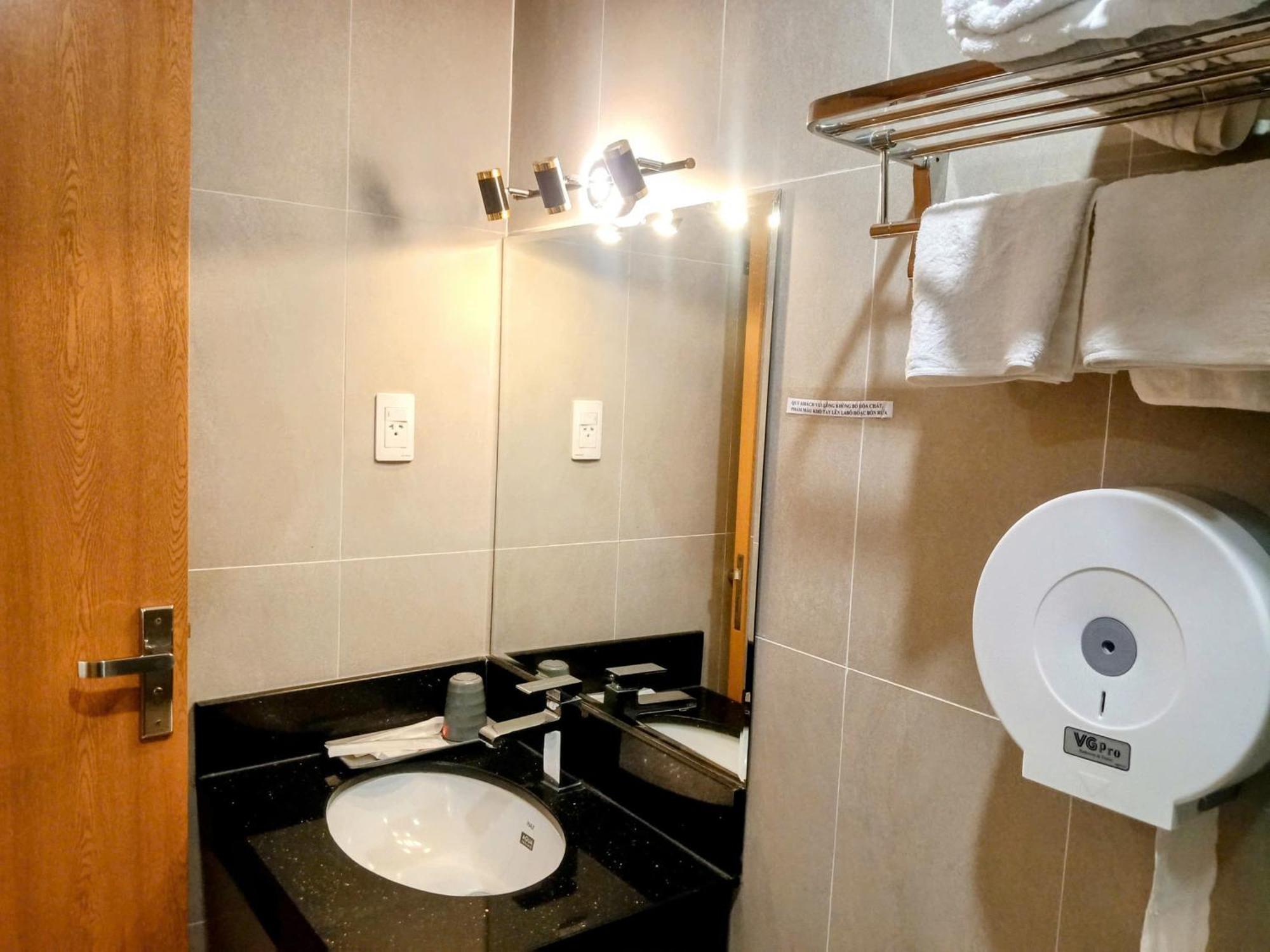 Mia Hotel Vung Tau Exterior photo